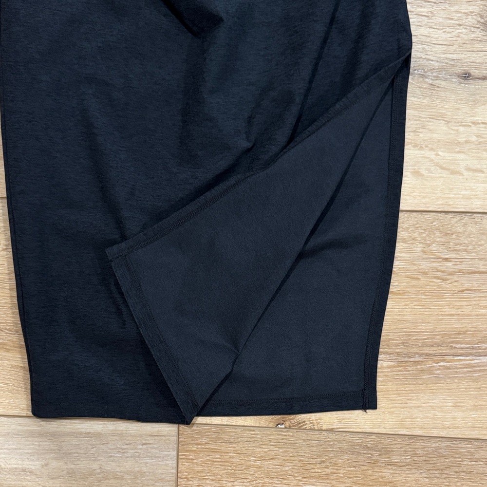 Beyond Yoga -Spacedye Icon Maternity- Black Midi Dress - Picture 6 of 10